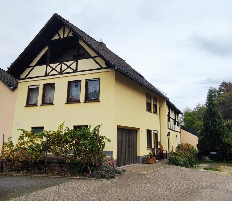 Ferienhaus Am Marktplatz Oberheimbach Экстерьер фото